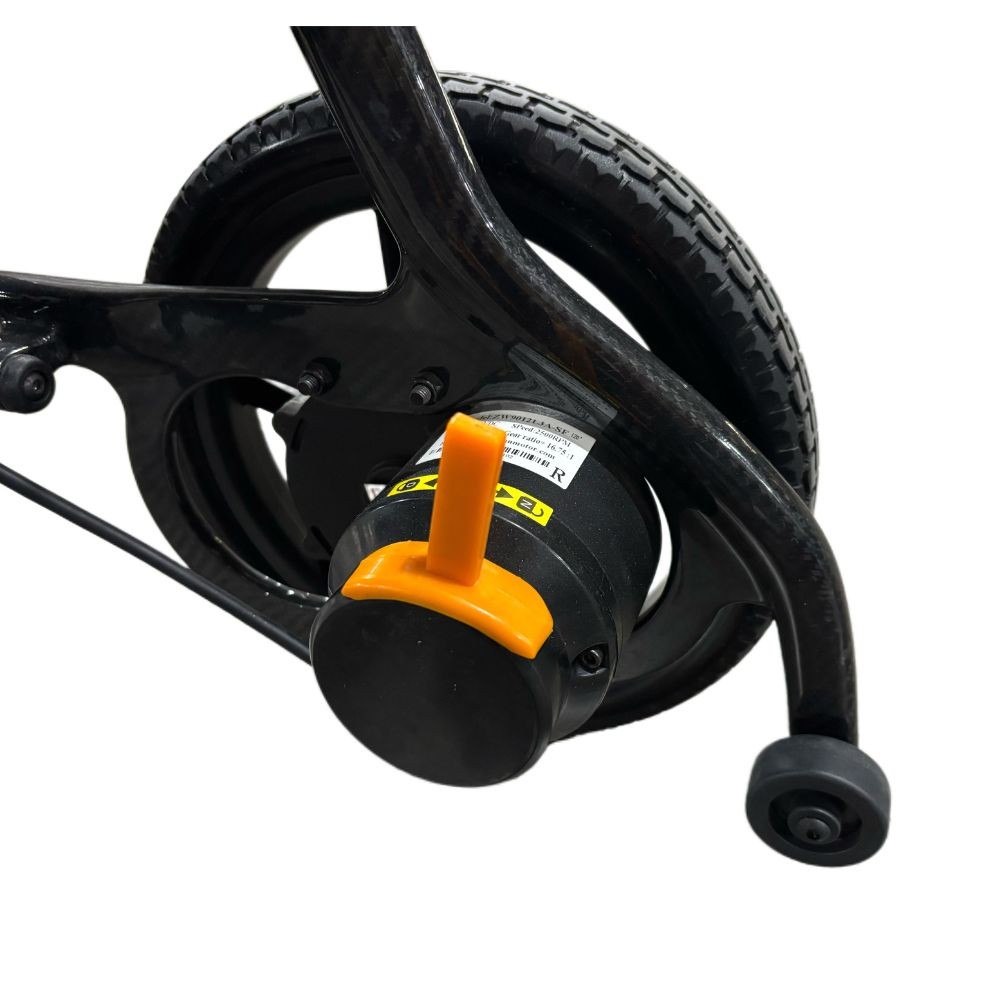 CADEIRA DE RODAS ELÉCTRICA ULTRALEVE FIBRA CARBONO 9003 — imagem 6