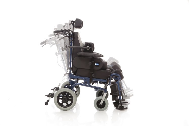 CADEIRA DE RODAS GERIÁTRICA COM APOIO DE CABEÇA E SUPORTE LATERAL CP900-45 — imagem 2