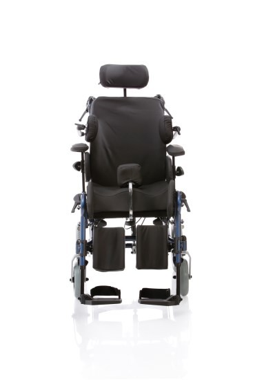 CADEIRA DE RODAS GERIÁTRICA COM APOIO DE CABEÇA E SUPORTE LATERAL CP900-45 — imagem 5